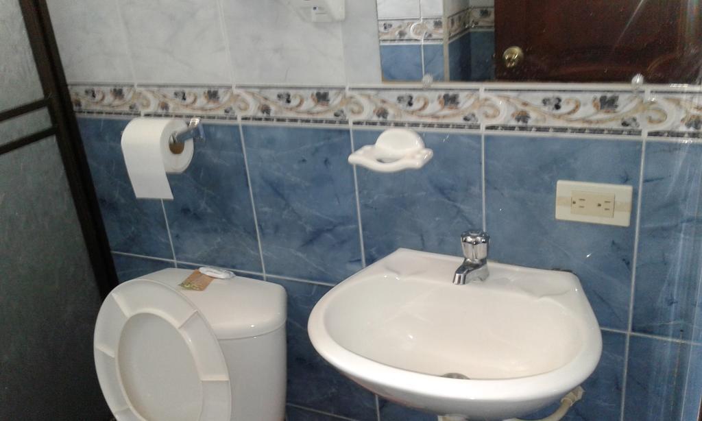 Hostal Jireh Tena Exterior foto
